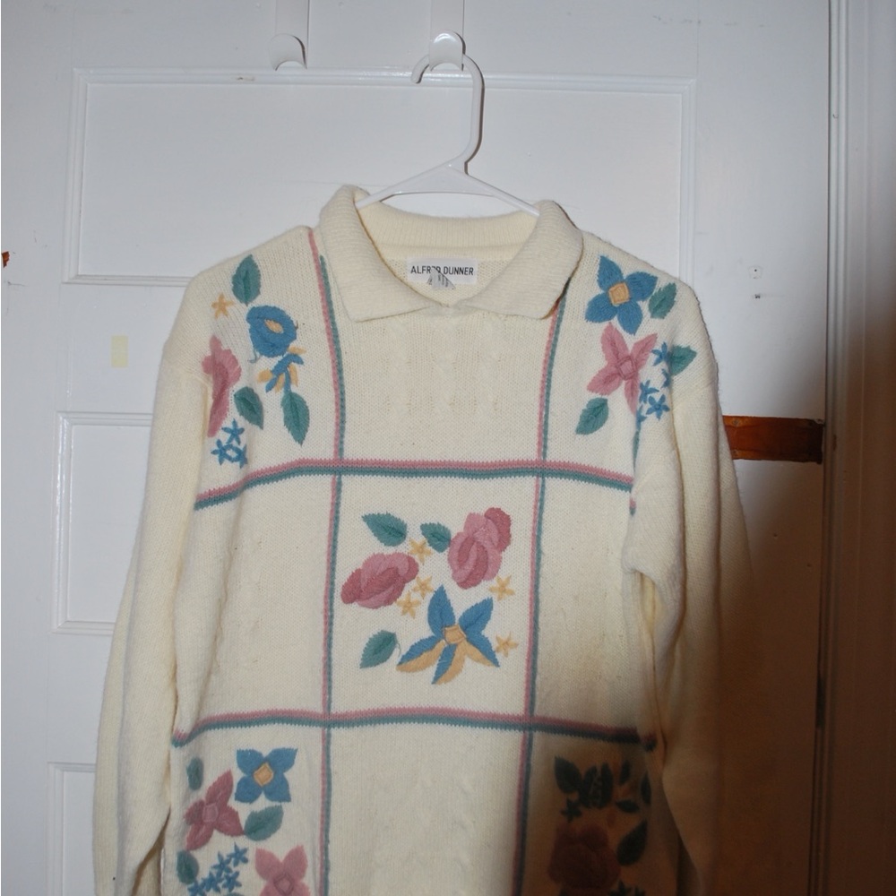 Alfred Dunner Pink and Cream Crew Neck Sweater with Floral Design